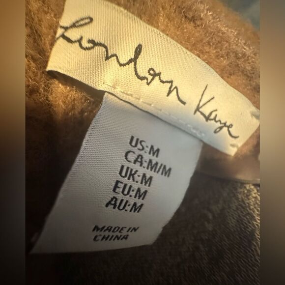 London Kaye Women's Tortoise Shell Button-Up Sweater - Carmel Cream - Medium - Picture 5 of 7